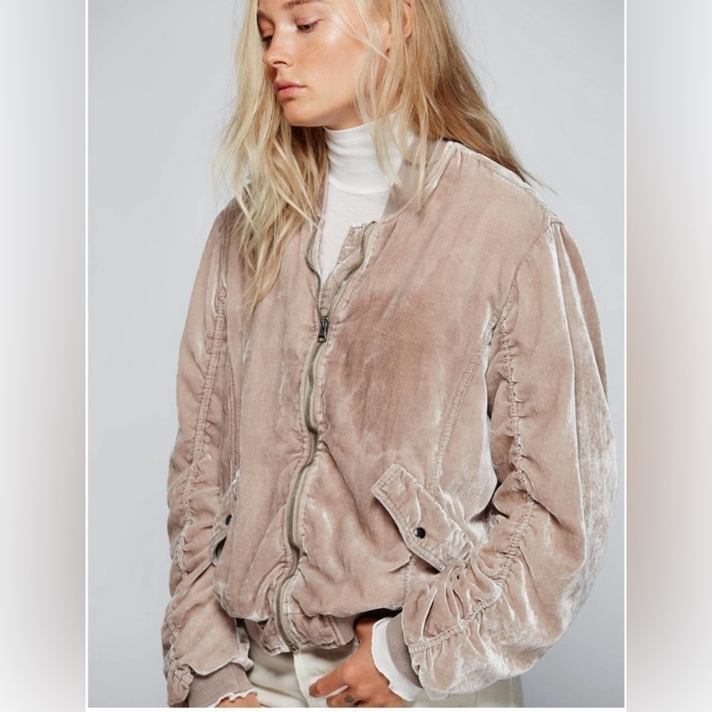 Free People velvet full front zip bomber jacket with front pockets XS